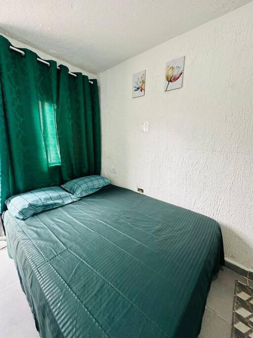 Kitnet Confortavel Mobiliada Casal Zn -cod 01 *
