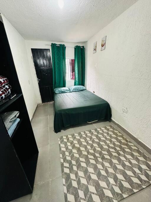 Apartamento Kitnet Confortavel Mobiliada Casal Zn -cod 01 *