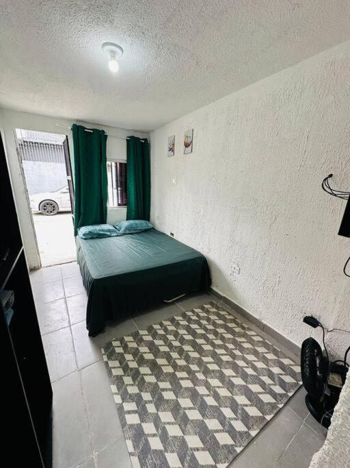 Apartamento Kitnet Confortavel Mobiliada Casal Zn -cod 01